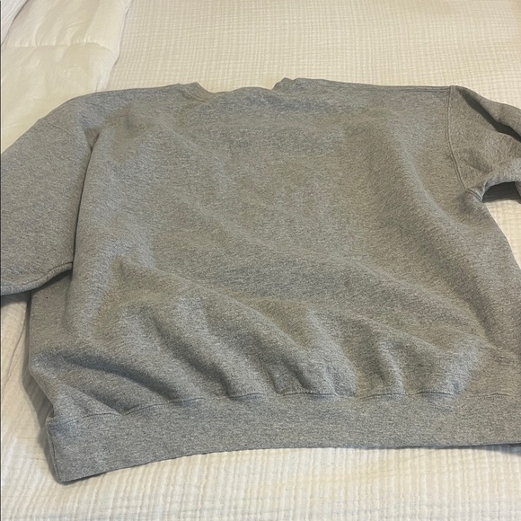 Gildan Gray Crewneck Sweatshirt - Picture 4 of 4